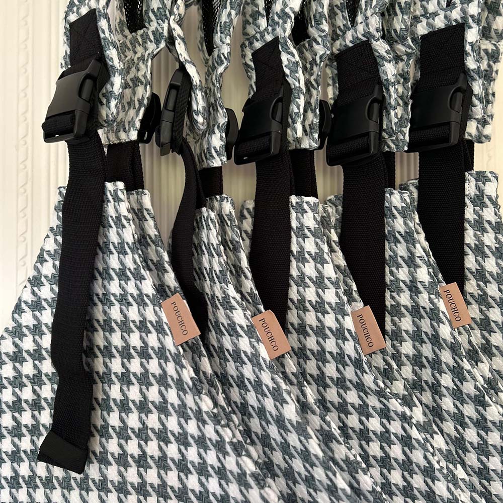 PouchCo-Adventurer-Ergonomic-Toddler-Sling-Carrier-Light-Grey-Plaid-5.jpg PouchCo Adventurer Ergonomic Toddler Sling Carrier - Light Grey Plaid